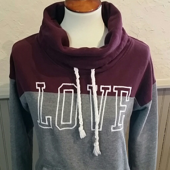 *reflex* LOVE HOODIE - Picture 2 of 6